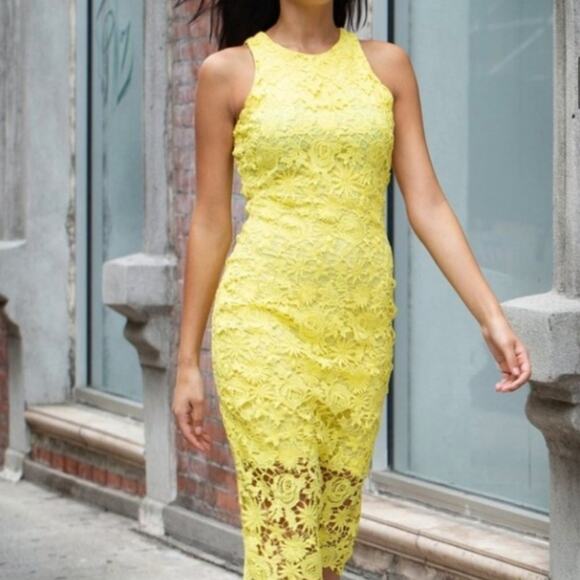 ALEXIA ADMORE Raquel Lace Midi Dress Lemon Yellow {3H24} - Picture 1 of 3